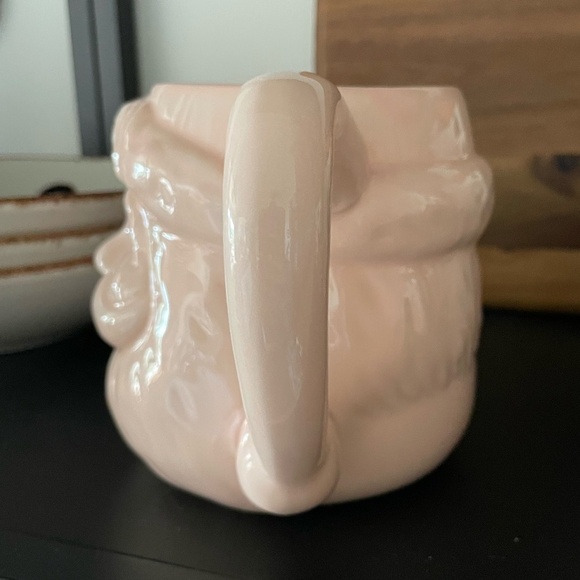 SLEIGH BELL BISTRO LARGE PINK SANTA COFFEE/HOT CHOCOLATE MUG NWOT - Picture 4 of 7